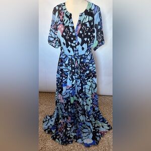 NEW w/o Tags Wayward Fancies Eshakti Gorgeous Butterfly Print Maxi Dress Medium